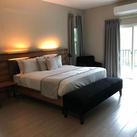 Green Canyon Leisure Farms Clark Field المظهر الخارجي الصورة