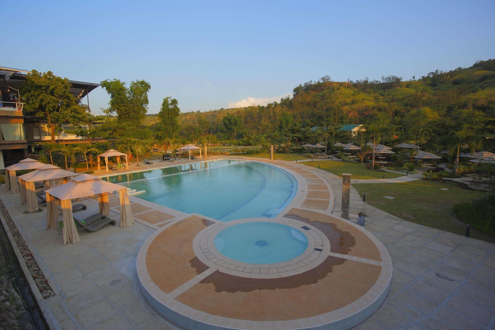 Green Canyon Leisure Farms Clark Field المظهر الخارجي الصورة